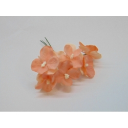 Kwiatki materiałowe 4,5 cm , 6 kwiatuszków w pęczku